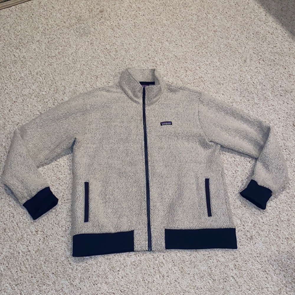 Patagonia XL Zip Up Jacket